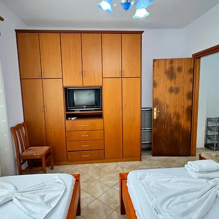 Aron Manastir Aparthotel